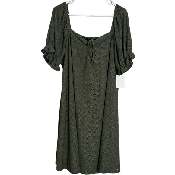 NWT | Vibe | Olive Green Eyelet Dress | Size 2X - Picture 1 of 8